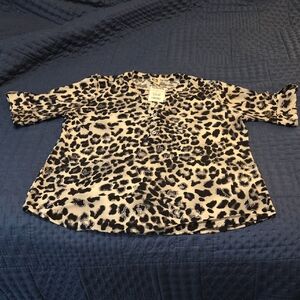 NWT ANNE KLEIN ANIMAL PRINT BLOUSE-SIZE LARGE